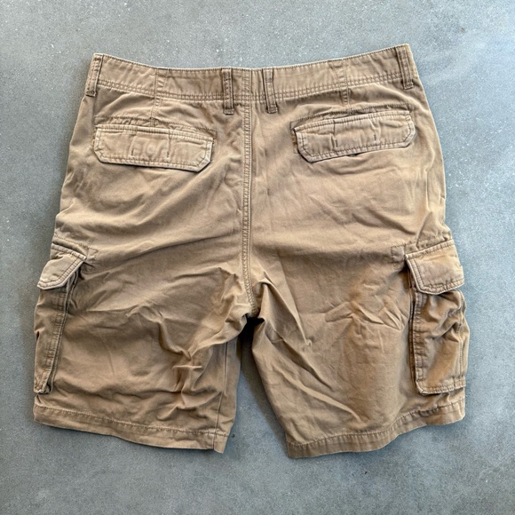 Old Navy Men’s Cargo Shorts 3 Pair - Picture 3 of 14